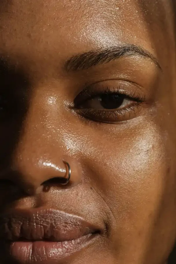 Photo by Angela Roma : https://www.pexels.com/photo/close-up-shot-of-a-person-s-face-7479518/